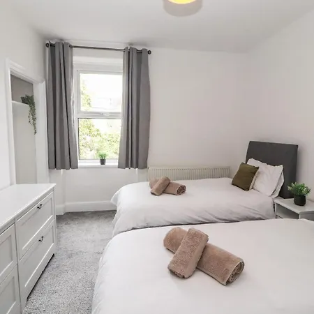 7 Lonsdale Terrace Nyaraló
