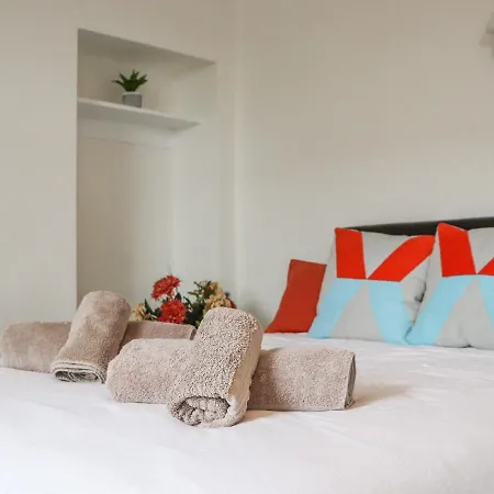 7 Lonsdale Terrace 度假居 *